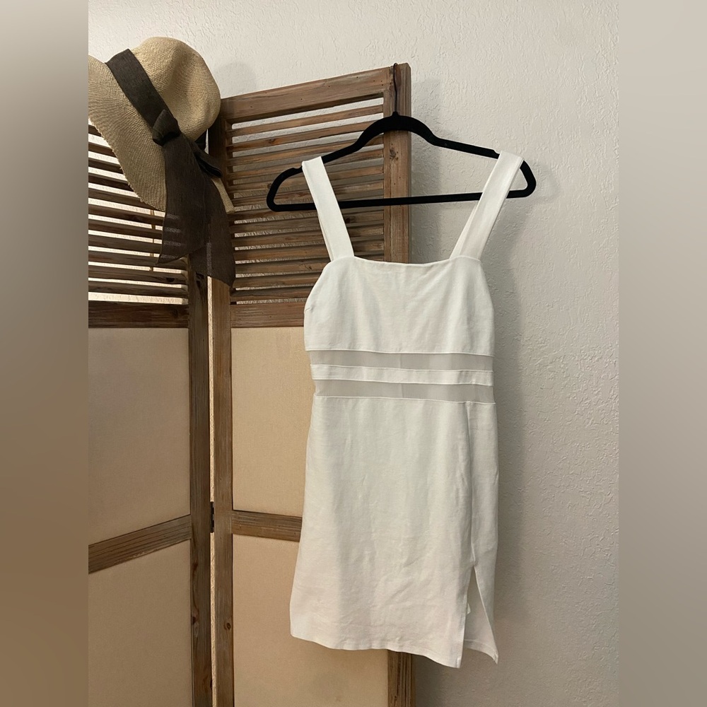 Fashion Nova Stylish White BodyCon Dress